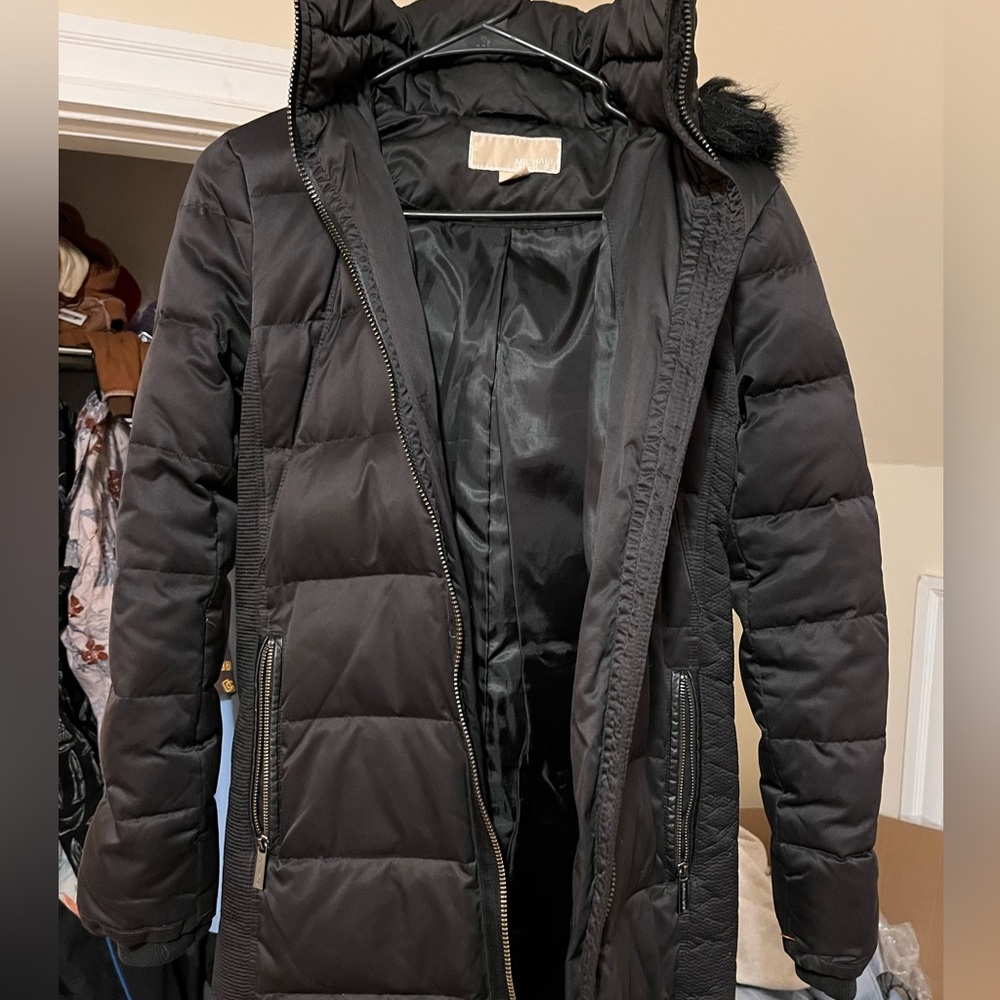 Michael Kors Down Puffer Jacket with Faux Fur Detachable Hood, Womens Size XS